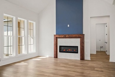 Stunning new-build at Lake Dabinawa, offering high-end - photo 9