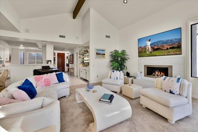 RARE OPPORTUNITY IN DUNA LA QUINTA! Location, location, location - photo 33