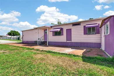 Welcome to this charming home nestled in the desirable community - photo 49