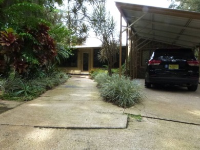 Lake Home For Sale in Sebring, Florida