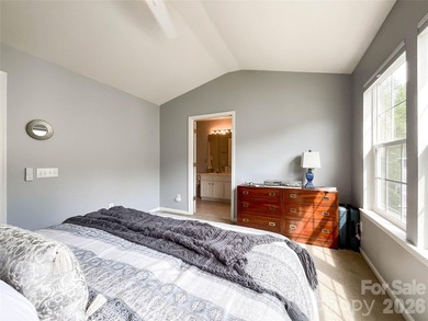 SELLER WILL ENTERTAIN OFFERS BETWEEN $330,000-$355,000 or ABOVE - photo 10