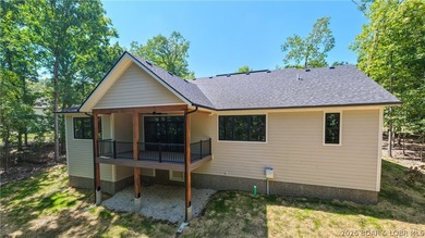 This newly constructed home showcases exceptional craftsmanship - photo 4