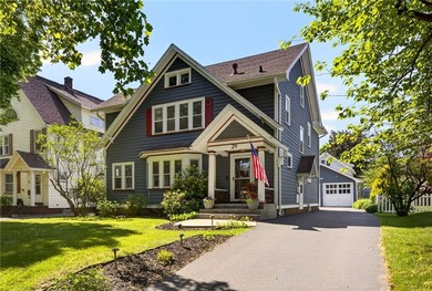 Timeless Browncroft beauty! Welcome to 29 Elmcroft Rd, a - photo 2