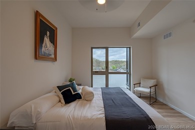Priced under $400,000! Don't miss this incredible opportunity to - photo 8