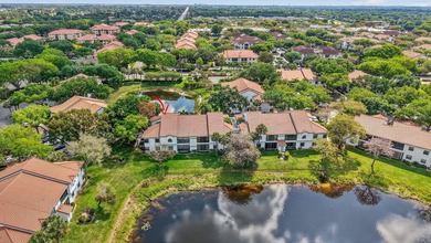 Enjoy tranquil lake views from this first-floor 3-bedroom - photo 27