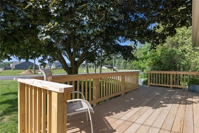 Welcome home to this meticulously maintained Cape Cod in Ontario - photo 4