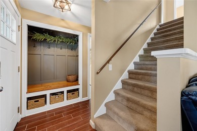 Welcome home to this meticulously maintained Cape Cod in Ontario - photo 5