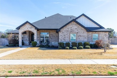 Lytle Lake Home For Sale in Abilene Texas