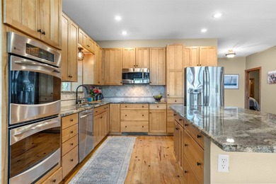 Fantastic home in Twin Coves Subdivision on Lake Cypress Springs - photo 11