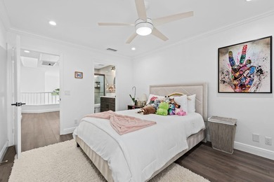 Experience a relaxing lifestyle with a beautiful lake view in - photo 14