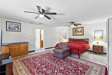 Location, charm, and versatility all in one! Nestled in the - photo 19