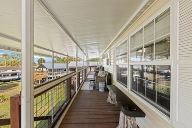 Well kept immaculate waterfront home with Income producing - photo 22