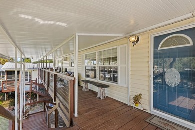 Well kept immaculate waterfront home with Income producing - photo 25