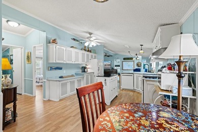 Well kept immaculate waterfront home with Income producing - photo 27