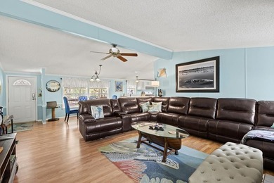 Well kept immaculate waterfront home with Income producing - photo 29