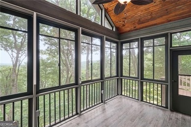 Well-appointed 4 BR & 3.5 BATH design Executive home with an - photo 36