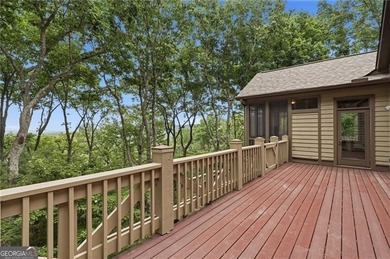 Well-appointed 4 BR & 3.5 BATH design Executive home with an - photo 37