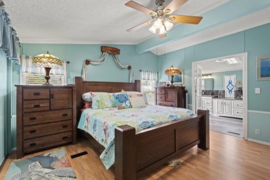 Well kept immaculate waterfront home with Income producing - photo 42