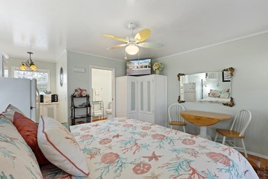 Well kept immaculate waterfront home with Income producing - photo 49