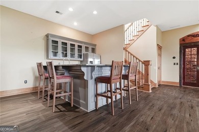 Well-appointed 4 BR & 3.5 BATH design Executive home with an - photo 49