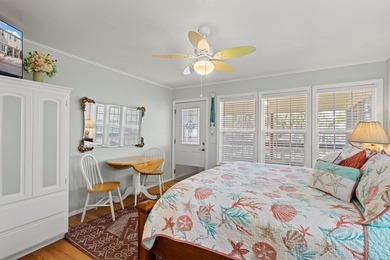Well kept immaculate waterfront home with Income producing - photo 50