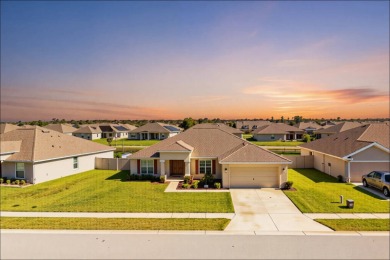 Lake Rochelle Home For Sale in Winter Haven Florida