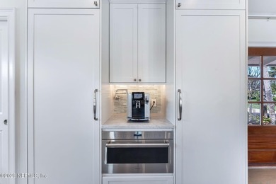 Located in highly sought-after Old Ponte Vedra Beach, this - photo 16