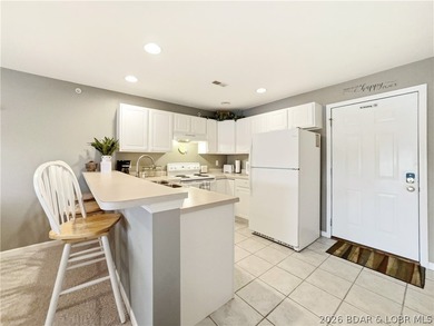 THIS ONE HAS IT ALL! This well-appointed lakefront unit is a - photo 10