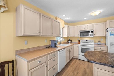 WELL BUILT 4 BED/3 BATH RAISED BEACH HOUSE IN THE HIGHLY SOUGHT - photo 22