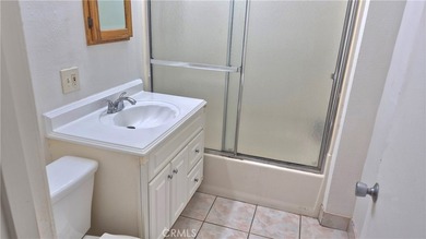 3 bedrooms 2 baths home in a nice area of the west side of Long - photo 35