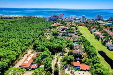 Fully renovated and rental ready 3BR 2.5BA lakefront condo in - photo 38