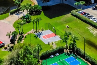 Fully renovated and rental ready 3BR 2.5BA lakefront condo in - photo 39