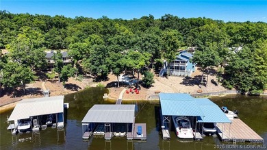 Newly updated lakefront home in Four Seasons with Brand New Roof - photo 2