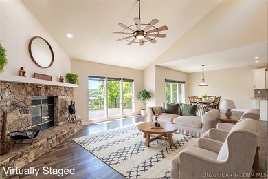 Newly updated lakefront home in Four Seasons with Brand New Roof - photo 6