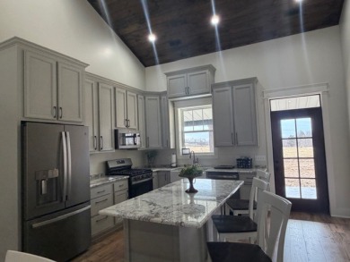 Exceptional Build! Dock Space Approved! 4 Bed 2.5 bath. - photo 7