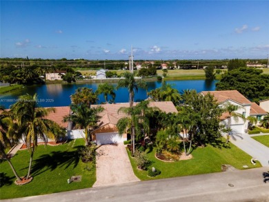 (private lake, pond, creek) Home For Sale in Miami Florida