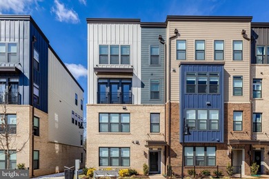 Lake Anne Condo For Sale in Reston Virginia