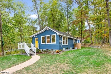 Hunts Pond Lake Home Sale Pending in Fredon Twp. New Jersey