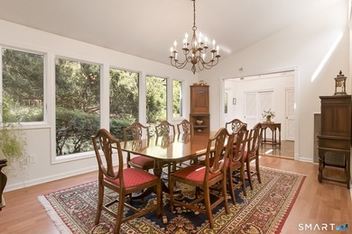 Private Cos Cob oasis designed for effortless single-level - photo 13