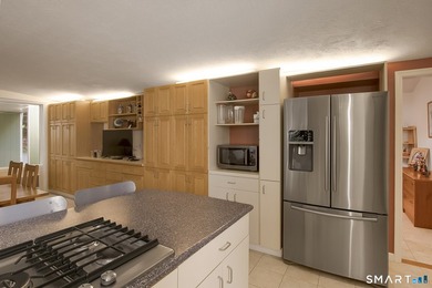 Private Cos Cob oasis designed for effortless single-level - photo 21
