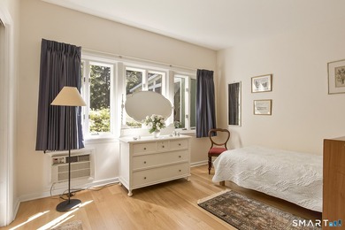Private Cos Cob oasis designed for effortless single-level - photo 30