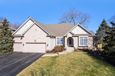 (private lake, pond, creek) Home For Sale in Sugar Grove Illinois