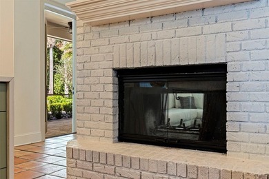 Tampa Palms' highly sought-after STONINGTON, this beautifully - photo 19