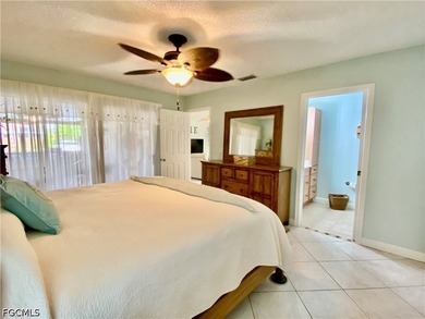 Beautifully Furnished & Completely Updated - Turnkey! Just bring - photo 22