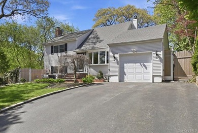 Step into comfort and style in this beautifully maintained - photo 2