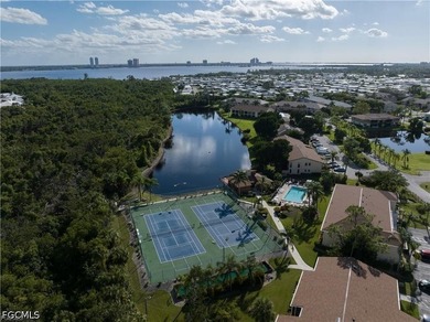 Beautifully Furnished & Completely Updated - Turnkey! Just bring - photo 44