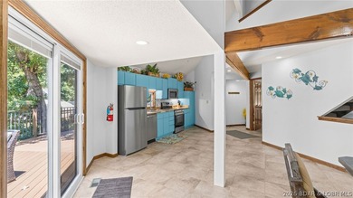 Welcome to this beautifully updated 3-bedroom, 2.5 bath - photo 10