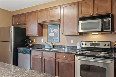 Maintenance free living at its finest in this well cared for - photo 15