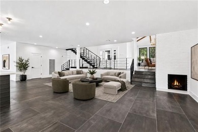 Exclusive Park Island waterfront residence completely remodeled - photo 17