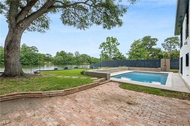 Exclusive Park Island waterfront residence completely remodeled - photo 34